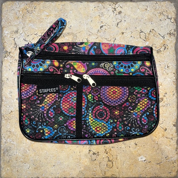 set of 2 colourful pencil cases 💛 - Picture 1 of 2